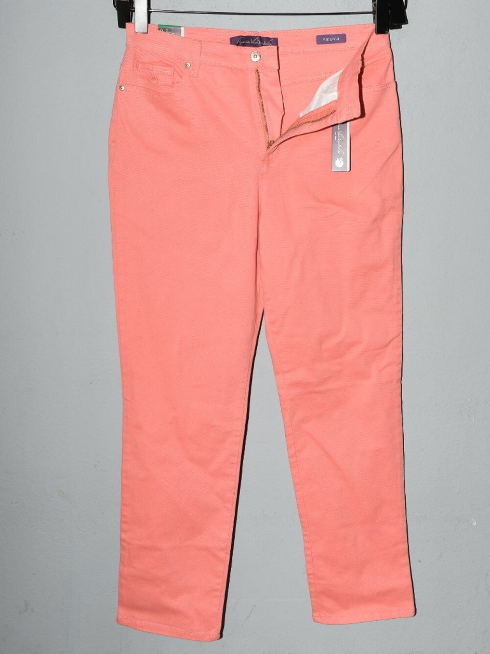 Gloria Vanderbilt Ladies' Amanda Stretch Denim Jeans